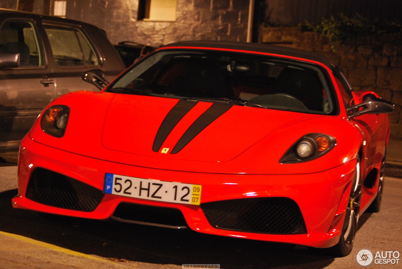 Ferrari Scuderia Spider 16M