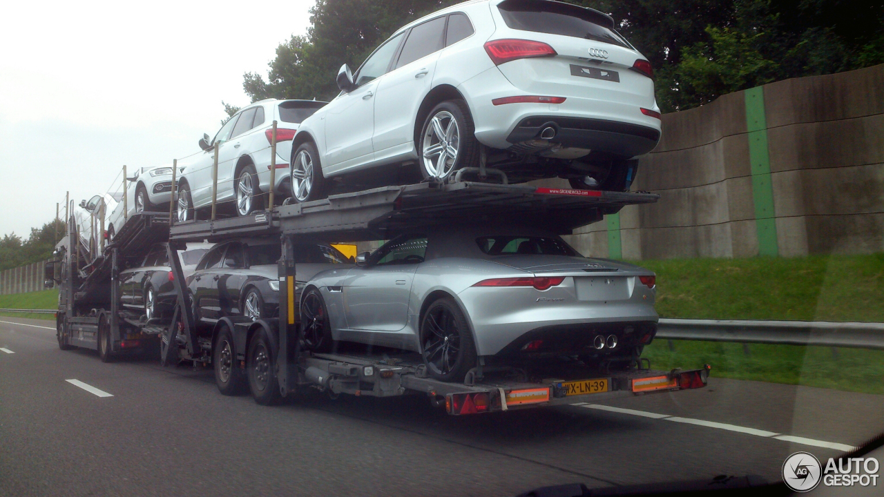 Jaguar F-TYPE S Convertible