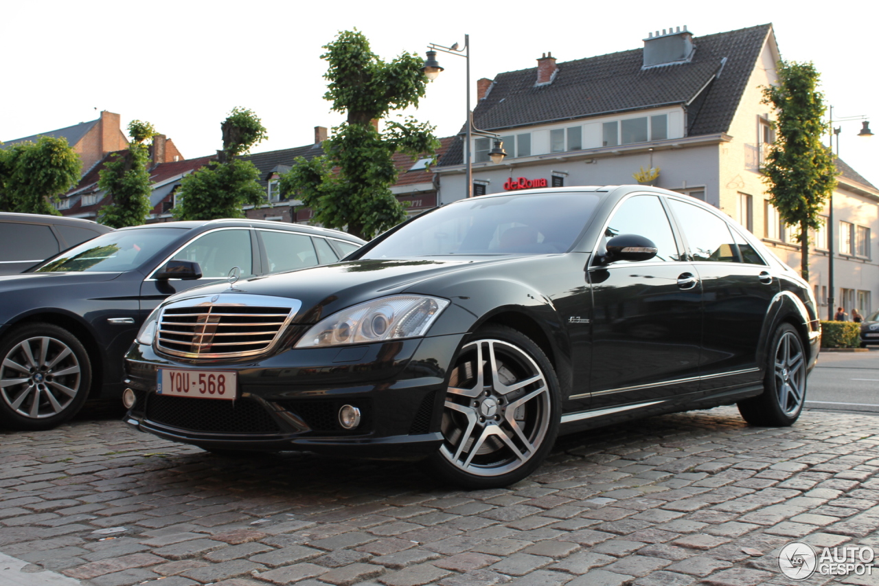 Mercedes-Benz S 63 AMG W221