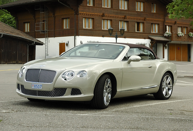 Bentley Continental GTC 2012