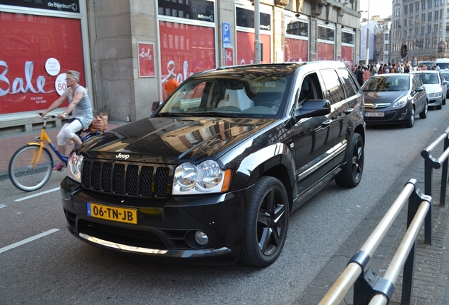 Jeep Grand Cherokee SRT-8 2005