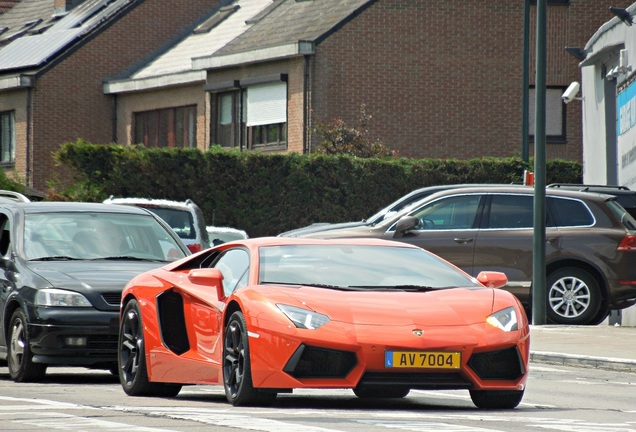 Lamborghini Aventador LP700-4