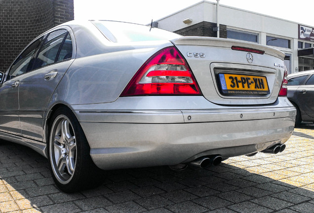 Mercedes-Benz C 55 AMG