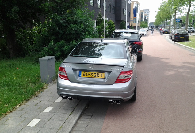 Mercedes-Benz C 63 AMG W204