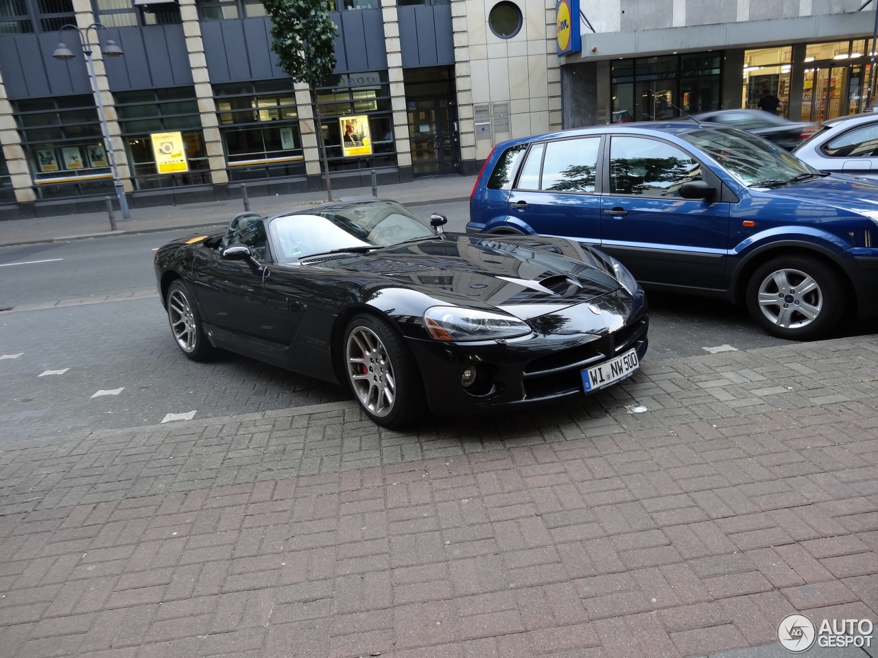 Dodge Viper SRT-10 Roadster 2003