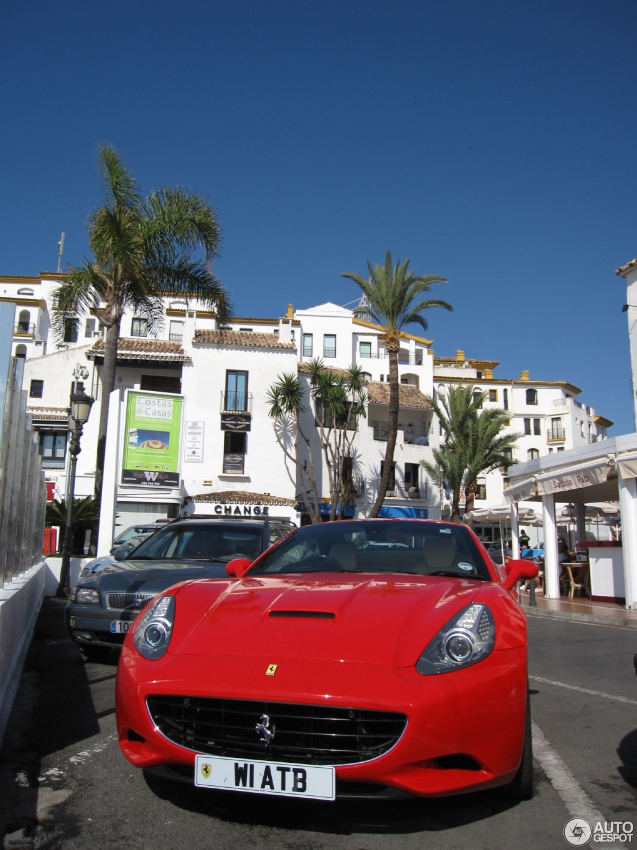 Ferrari California