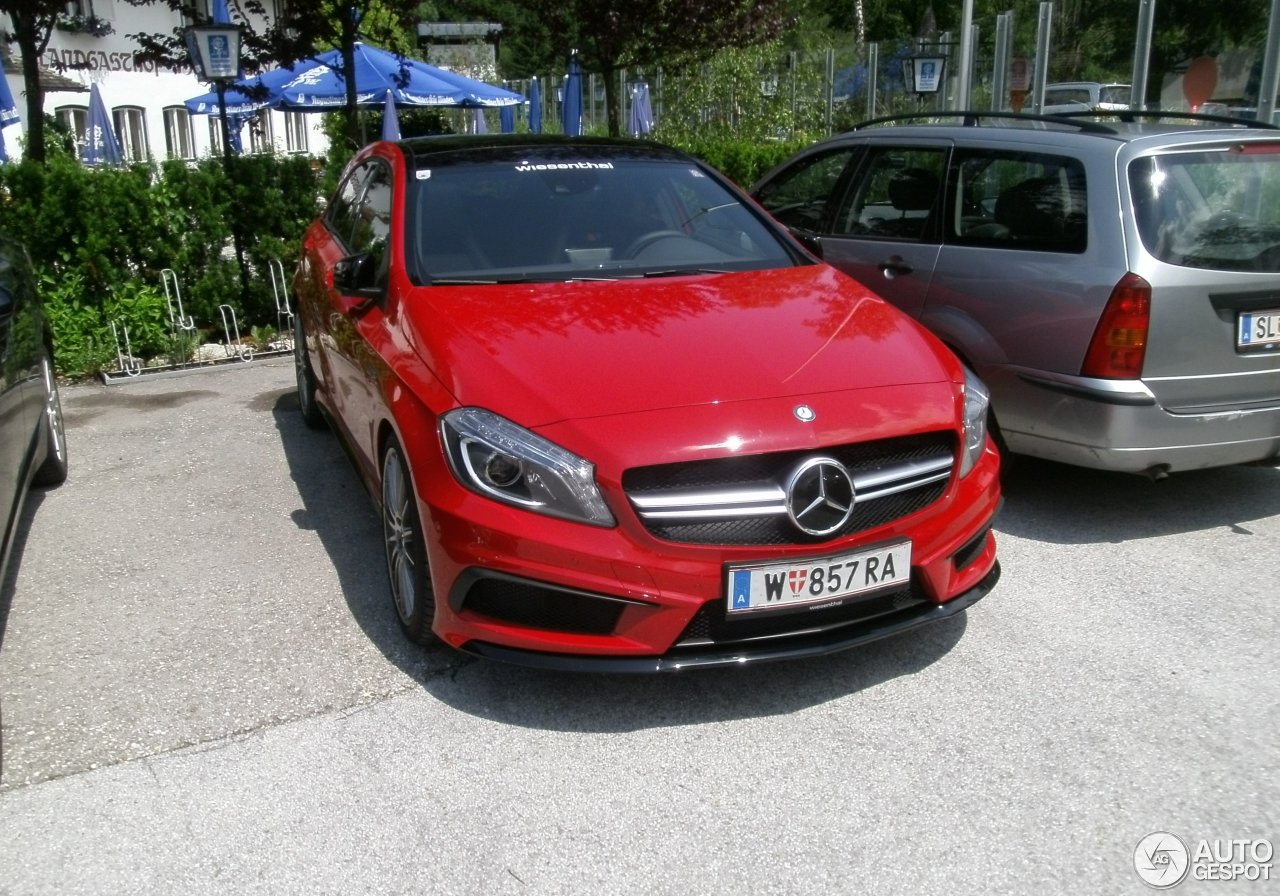 Mercedes-Benz A 45 AMG