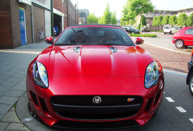 Jaguar F-TYPE S Convertible