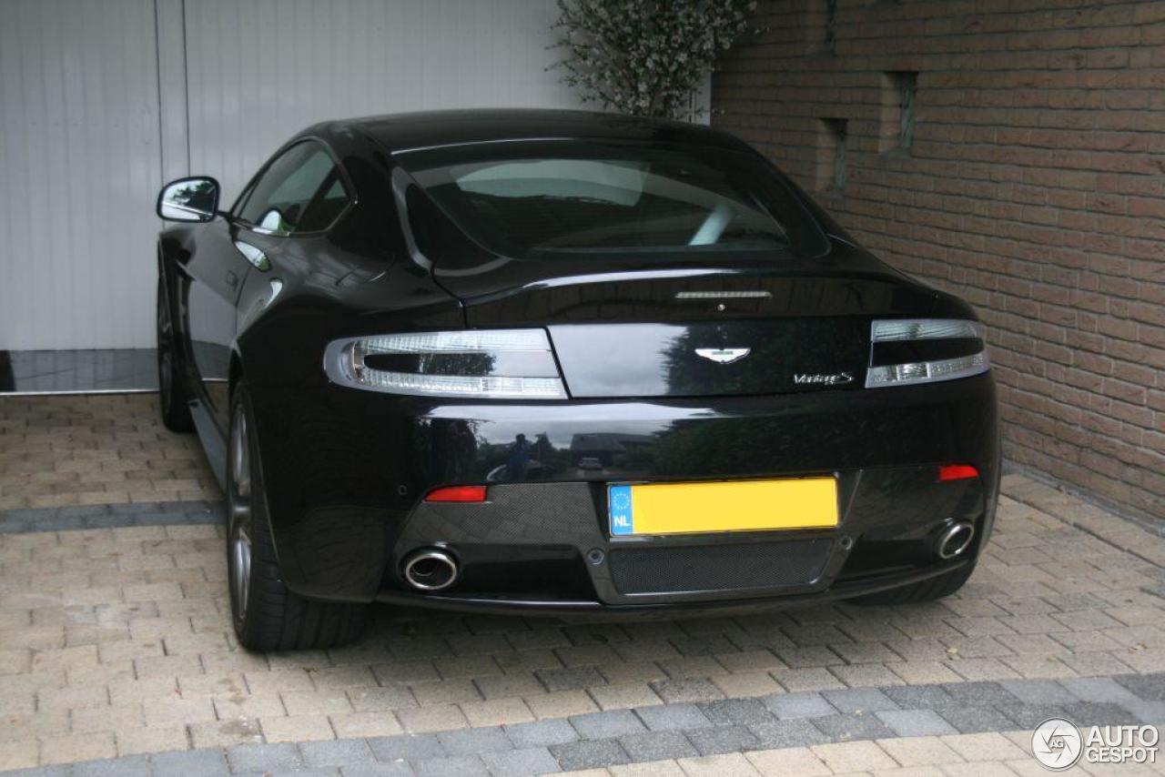 Aston Martin V8 Vantage S