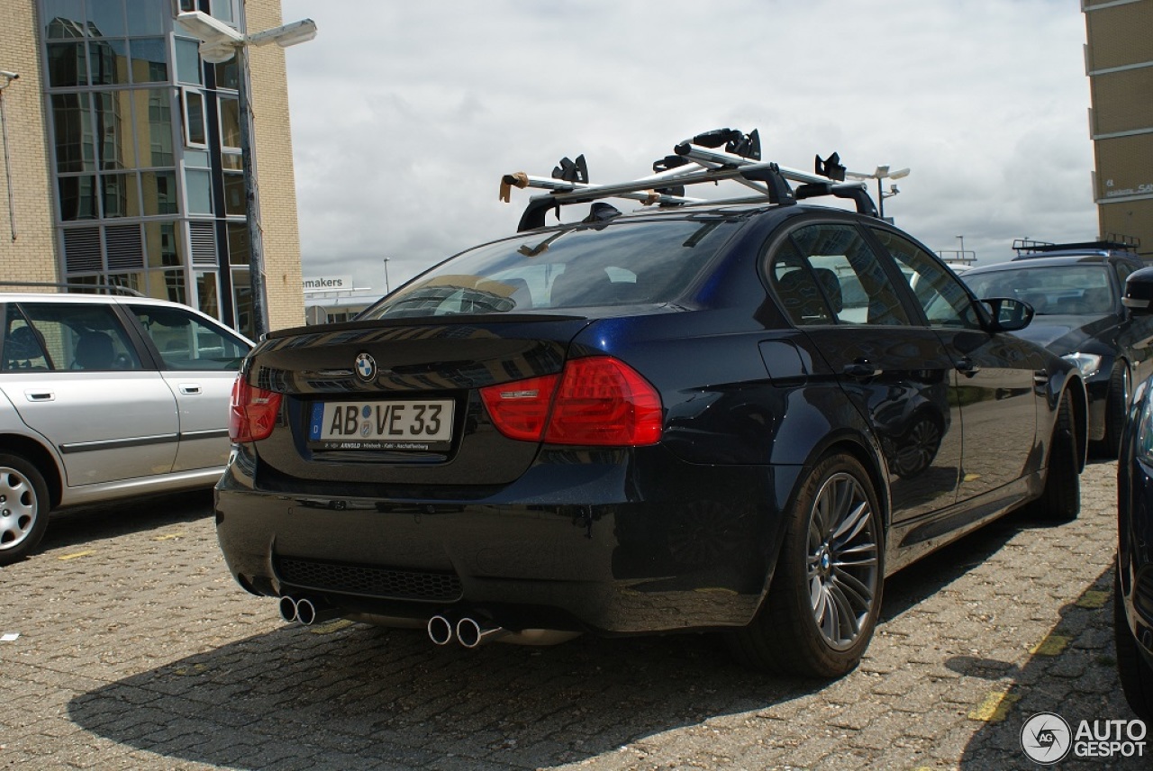 BMW M3 E90 Sedan 2009