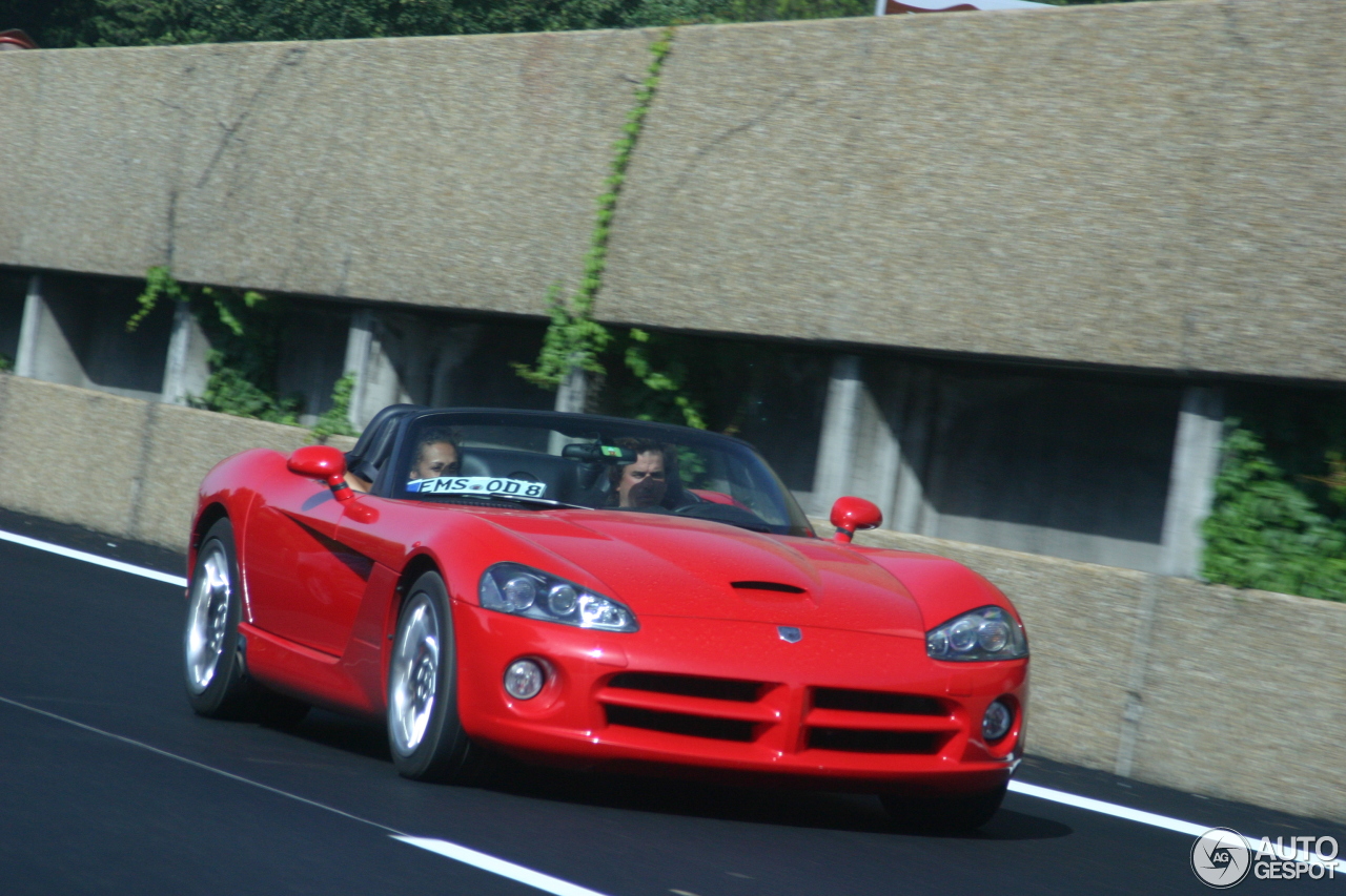 Dodge Viper SRT-10 Roadster 2003