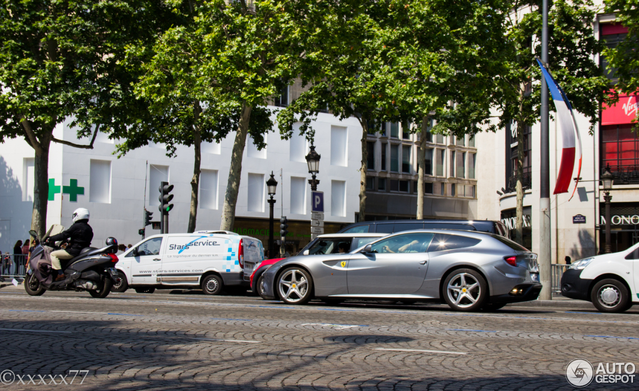 Ferrari FF