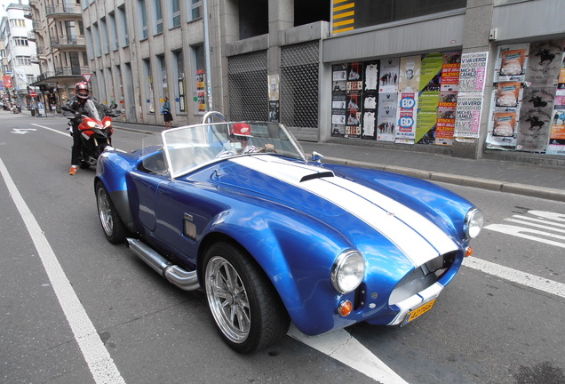 AC Cobra Superformance 427