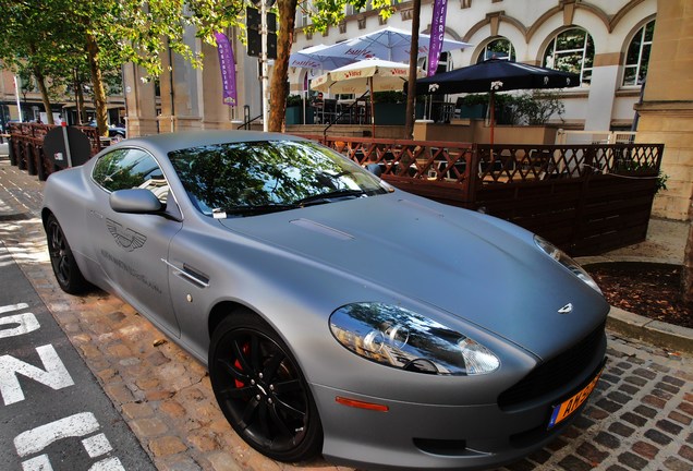 Aston Martin DB9