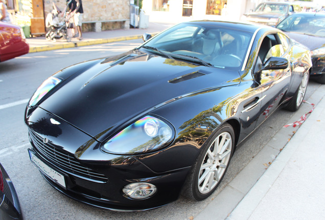 Aston Martin Vanquish S