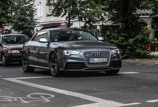 Audi RS5 B8 2012