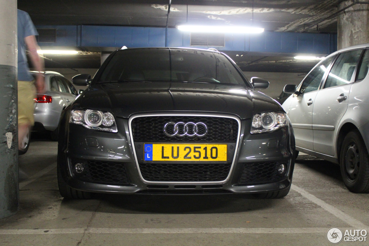 Audi RS4 Avant B7