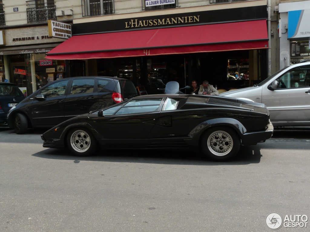 Lamborghini Countach 25th Anniversary