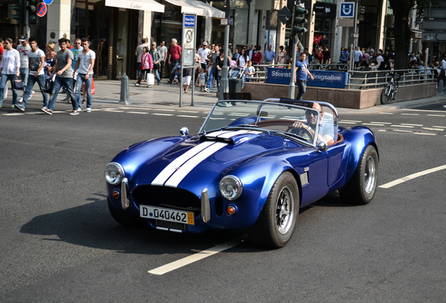 AC Cobra Superformance 427