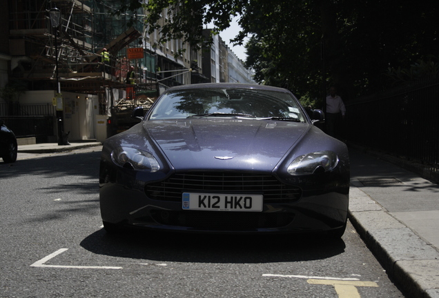 Aston Martin V8 Vantage