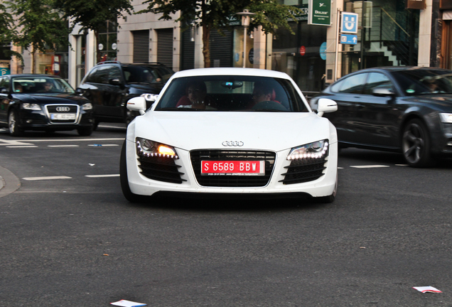 Audi R8