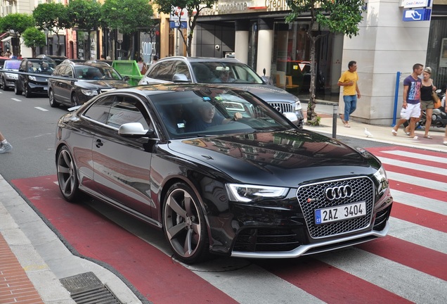 Audi RS5 B8 2012