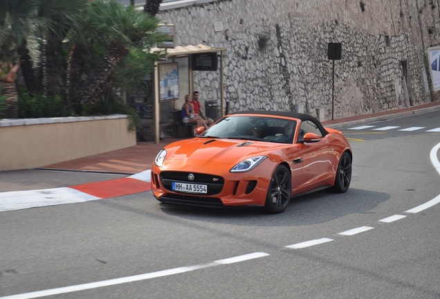 Jaguar F-TYPE S V8 Convertible