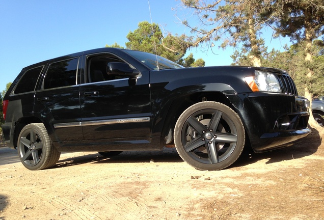 Jeep Grand Cherokee SRT-8 2005