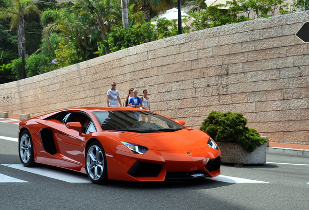 Lamborghini Aventador LP700-4