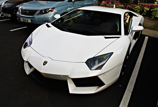 Lamborghini Aventador LP700-4