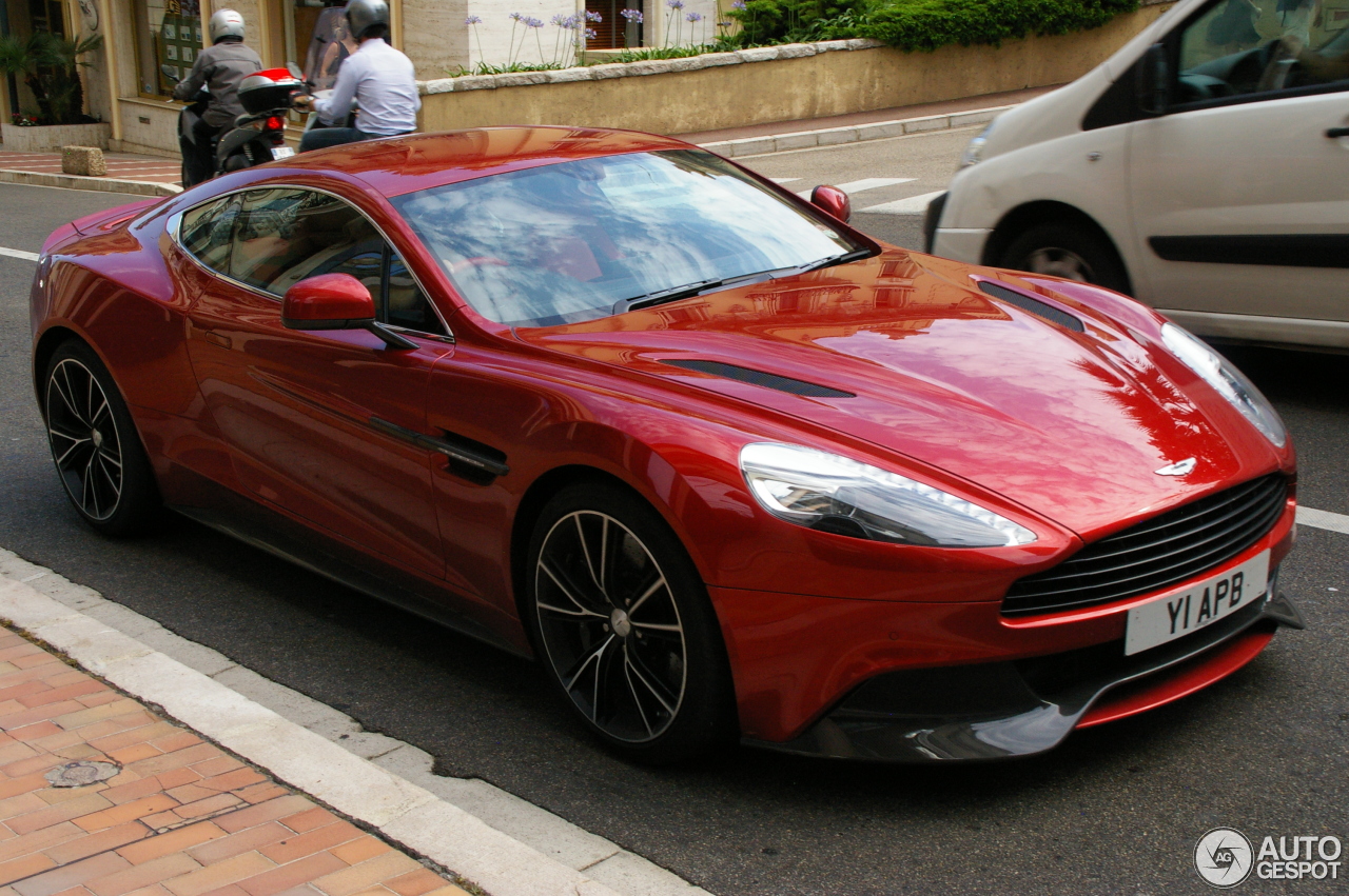 Aston Martin Vanquish 2013