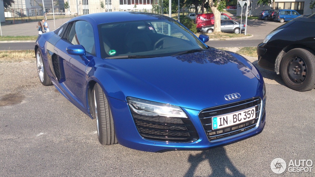 Audi R8 V10 2013