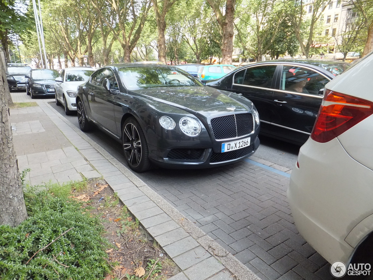 Bentley Continental GT V8