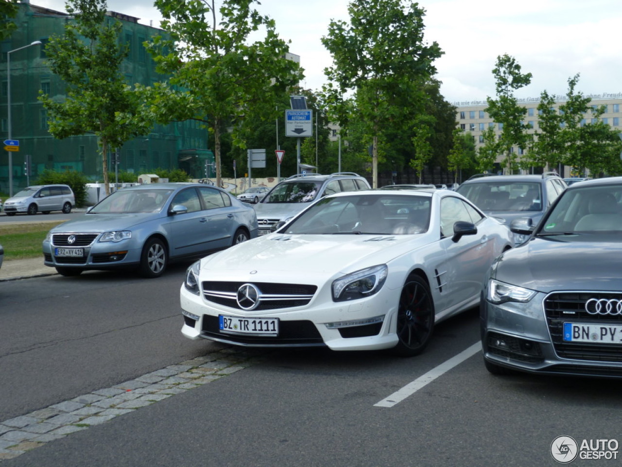 Mercedes-Benz SL 63 AMG R231