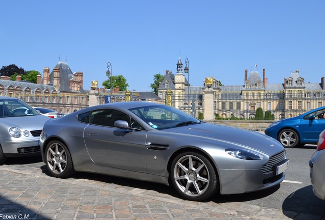 Aston Martin V8 Vantage