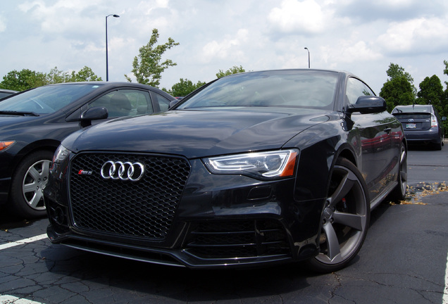 Audi RS5 B8 2012