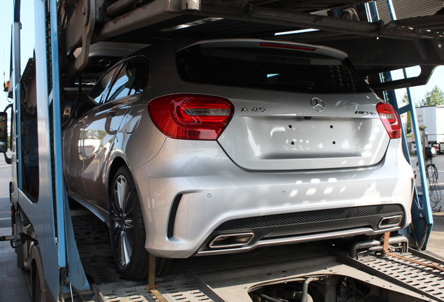 Mercedes-Benz A 45 AMG