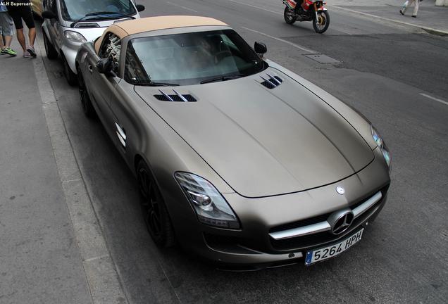 Mercedes-Benz SLS AMG Roadster