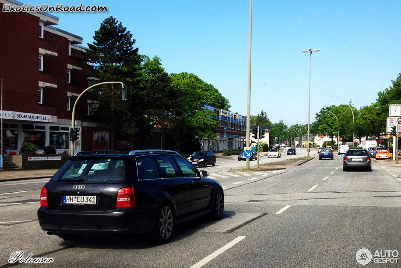 Audi RS4 Avant B5