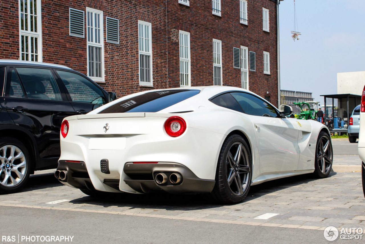 Ferrari F12berlinetta