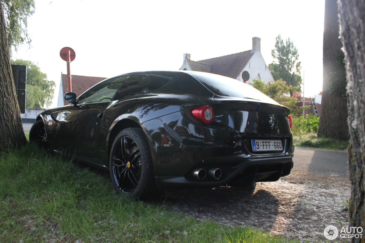 Ferrari FF