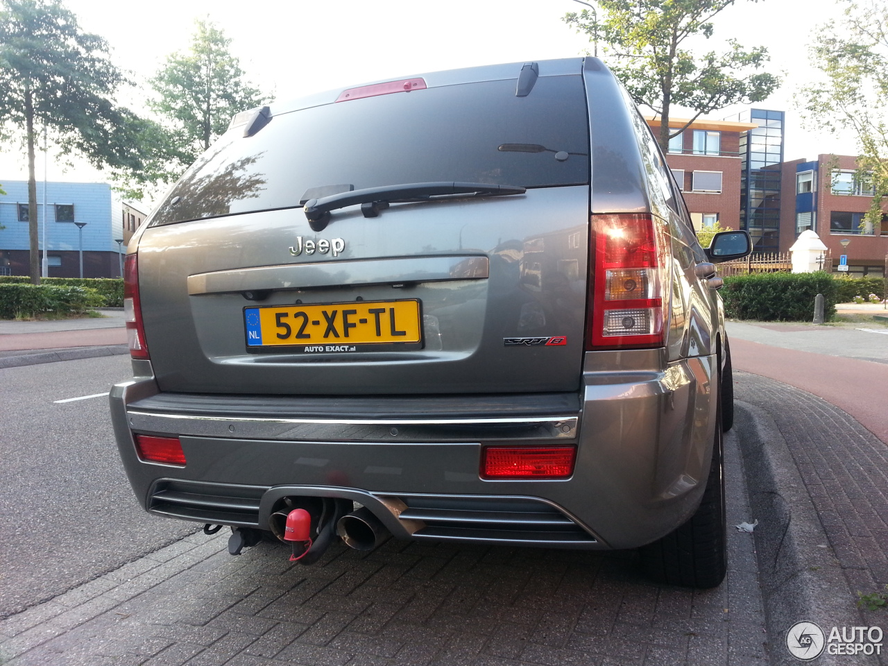 Jeep Grand Cherokee SRT-8 2005