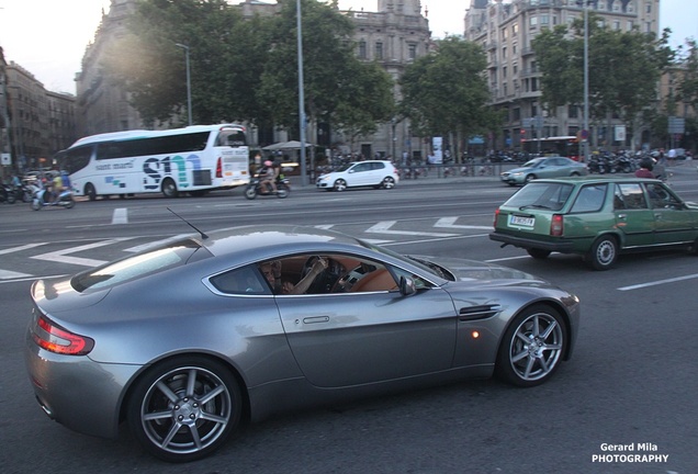 Aston Martin V8 Vantage