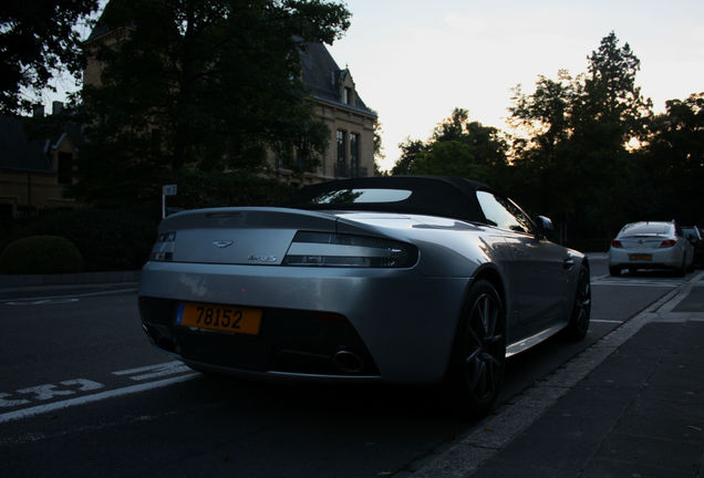 Aston Martin V8 Vantage S Roadster