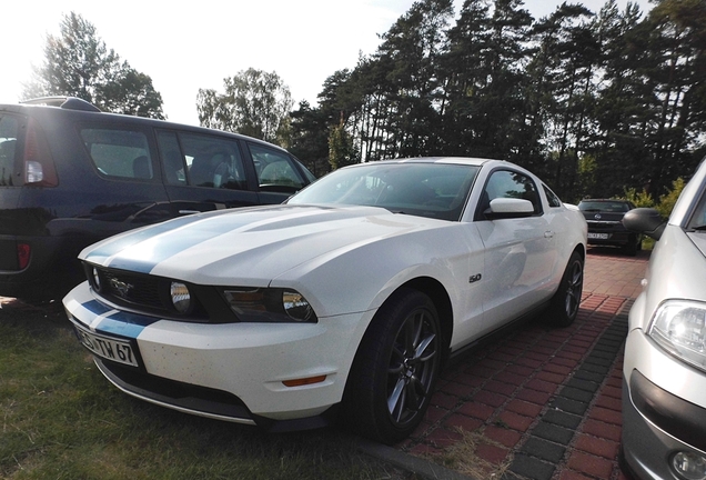 Ford Mustang GT 2011