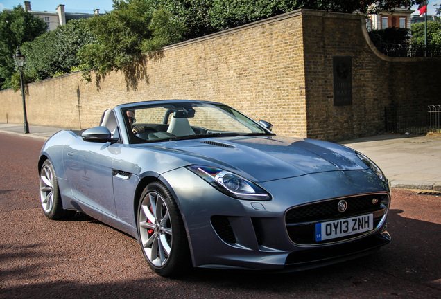 Jaguar F-TYPE S Convertible