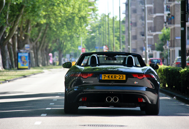 Jaguar F-TYPE S Convertible