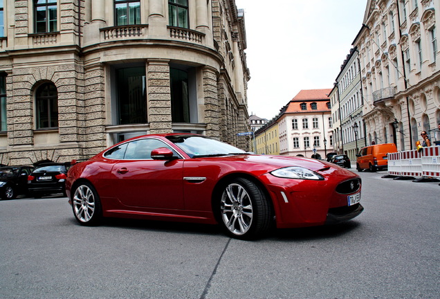 Jaguar XKR-S 2012