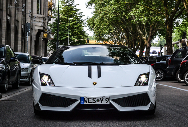 Lamborghini Gallardo LP570-4 Spyder Performante