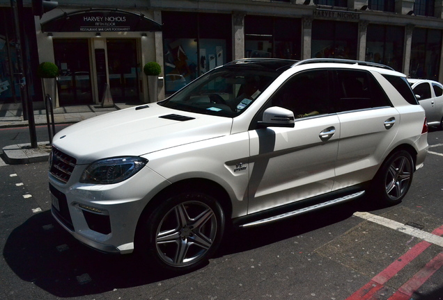 Mercedes-Benz ML 63 AMG W166